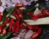 Foto langkah ke 3 dari resep Tumis Tahu Kulit.