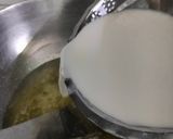 A picture of step 3 of Bombay karachi halwa.