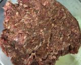 Foto del paso 2 de la receta: Albóndigas de cadera de res encebollada acompañada de tortilla española de espinaca y papa rústica