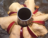 Foto del passaggio 5 della ricetta Brioche con mele caramellate