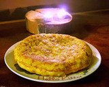 Foto del paso 9 de la receta: Tortilla española con huevos de pato y cebolla