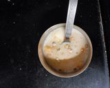 A picture of step 1 of Mango faluda.