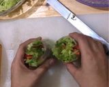 Foto langkah ke 5 dari resep Salad Roll jadi Cake Ulangtahun 🥗 🎂.