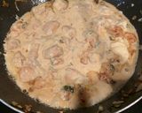 Foto del paso 3 de la receta: Pollo suave al verdeo con papas