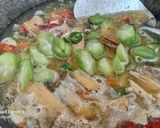 Foto langkah ke 3 dari resep Ikan asin bloso asem asem.