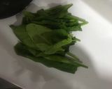 Foto del paso 1 de la receta: Torta de espinaca y pollo
