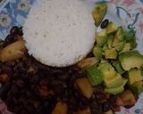 A picture of step 7 of Tradational KIKUYU Njahi served with rice and Ovacado.