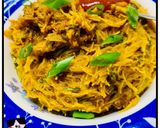 A picture of step 2 of Spring onions vermicelli for breakfast.