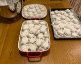 A picture of step 8 of Cretan Almond Kourabiedes.