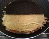 Foto del paso 3 de la receta: Omelette de J&Q relleno de repollo y zanahoria con aceitunas