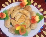 सूजी की गुजिया (Suji ki gujiya recipe in hindi) रेसिपी चरण 2 फोटो