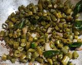 A picture of step 4 of Steamed beans poriyal.