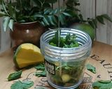 A picture of step 2 of Raw Mango and Herbs Mojito.