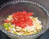 A picture of step 2 of Papad chaat.