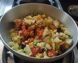 મિક્સ શાક (Mix Shak Recipe In Gujarati) રેસીપી સ્ટેપ2ફોટો