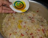 A picture of step 4 of Egg Fried Rice.