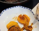 Foto del paso 3 de la receta: Carpaccio Templado de Nectarina Caramelizada con Pavo Glaseado a la Sartén