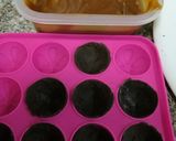 A picture of step 5 of Homemade chocolate.