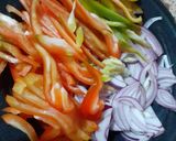Foto del paso 1 de la receta: Salsa agridulce picante para carnes con hongos de eucalipto