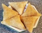 સમોસા(Samosa Recipe in Gujarati) રેસીપી સ્ટેપ2ફોટો