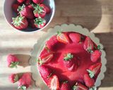 Foto del passaggio 8 della ricetta Cheesecake alle fragole