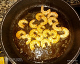 Foto del paso 3 de la receta: Noodles de arroz, con langostinos y calabacín