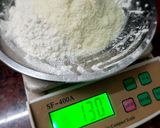 A picture of step 7 of White chocolate blondies.