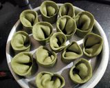 A picture of step 4 of Momos.