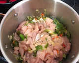 Foto del paso 2 de la receta: Pasta con pollo y mayonesa