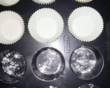 A picture of step 1 of Red velvet muffins#my Valentine's recipe#author marathon.