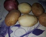 A picture of step 1 of Aloo onion bhujiya.