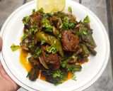 A picture of step 10 of Bhindi Gosht (okra).