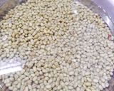 Hình bước làm 1 của món Sữa đậu xanh lá dứa