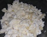 A picture of step 2 of Paneer kheer.