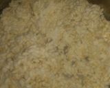 A picture of step 1 of Crispy Murmura Pakoda.
