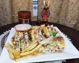 A picture of step 9 of Club Sandwich 🥪🥪😋😋.