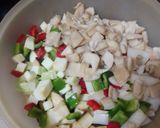 Foto del paso 1 de la receta: Menestra de verduras y setas en freidora de aire