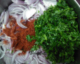 A picture of step 2 of Kanda-Methi Cripsy Pakoras.