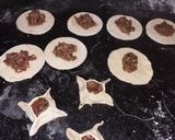 A picture of step 3 of Sfiha Baalbakieh (Lebanese Meat Pies).