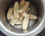 A picture of step 2 of Raw banana fry.