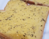 Foto langkah ke 2 dari resep Roti Panggang Oles Bawang Putih.