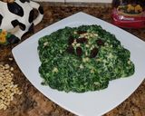 Foto del paso 6 de la receta Espinacas con salsa bechamel pasas y piñones