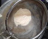 A picture of step 2 of Choco chip cookies.