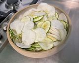 Une image de l'étape 11 de Gratin de navet blanc et courgette au jambon cru et emmental.