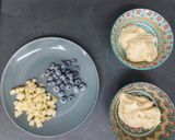 Foto del paso 2 de la receta: Muffins de arándanos y manzana con crumble 🫐🍎🧁☕️🧉