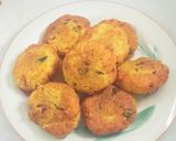 Foto langkah ke 8 dari resep Singkong Goreng Isi Bumbu Pecel.