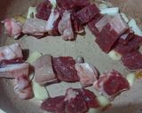 Foto langkah ke 2 dari resep Asem Asem Daging Sapi.