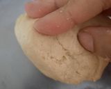 A picture of step 6 of Pani puri.