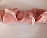 A picture of step 2 of Veal, courgette and ham roll.