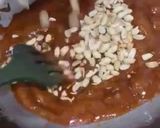 A picture of step 3 of Moongphali Chikki (peanut brittle).